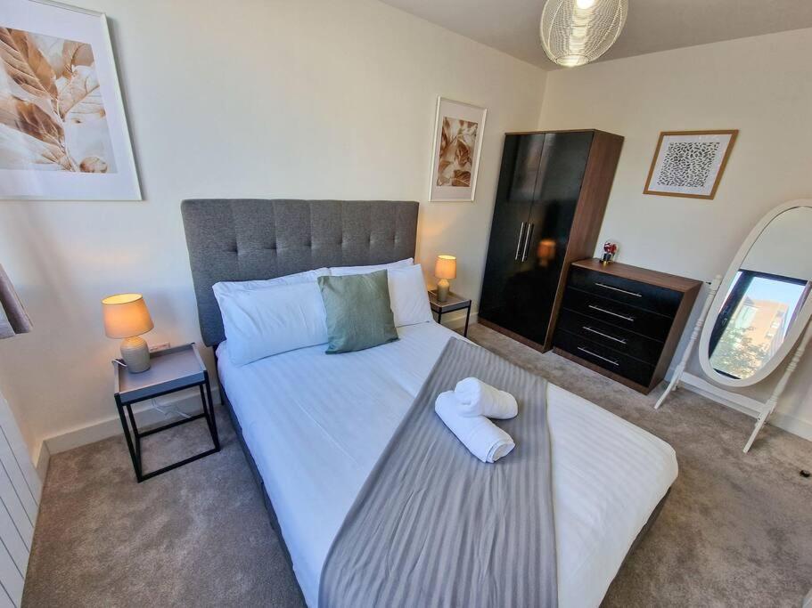 Free Parking: Old Trafford Apartment Manchester Exterior foto